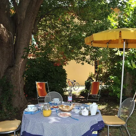 Antica Fattoria La Verdina B&B 카마이오레